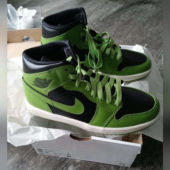 Women's Air Jordan 1 MD  Size 8.5 - Picture 11 of 11